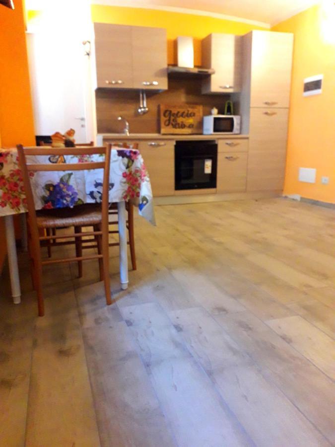 Goccia Di Resina #Sharingorobie Apartment Serina  Bagian luar foto