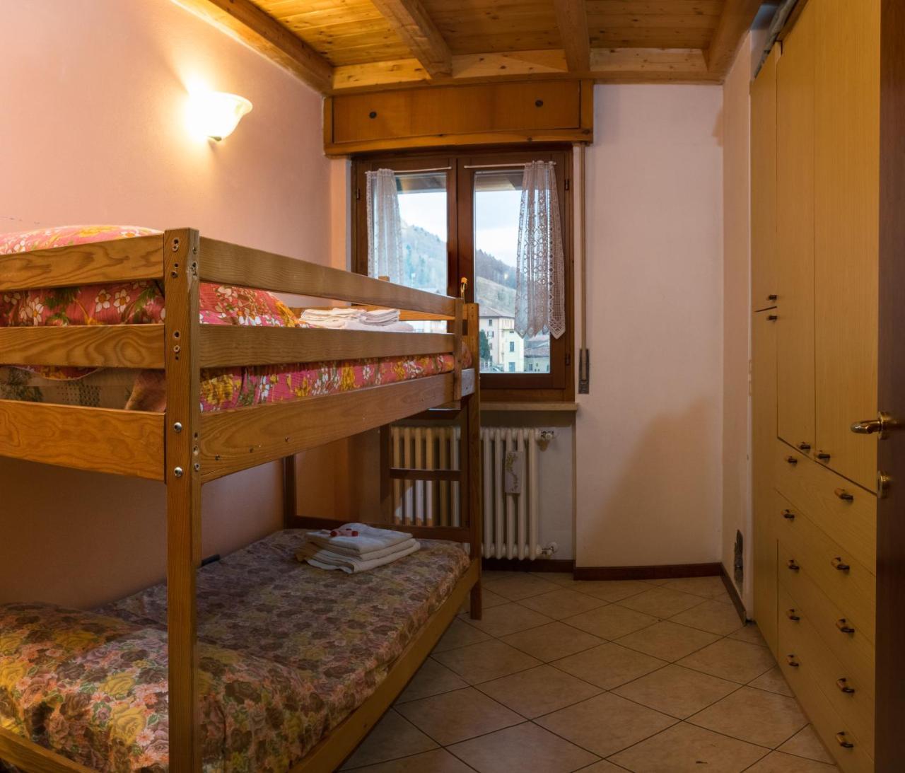 Goccia Di Resina #Sharingorobie Apartment Serina  Bagian luar foto