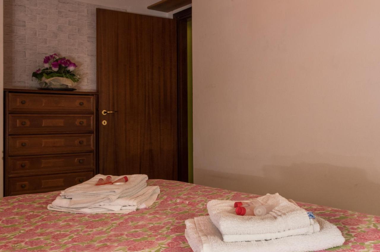 Goccia Di Resina #Sharingorobie Apartment Serina  Bagian luar foto