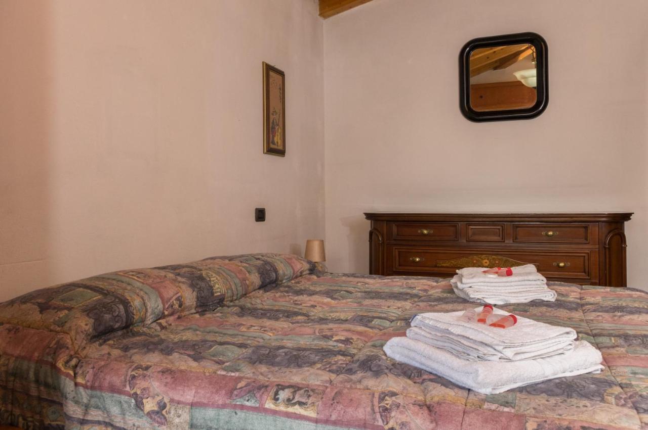Goccia Di Resina #Sharingorobie Apartment Serina  Bagian luar foto